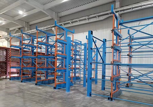 Estantes Cantilever Telescópicas
