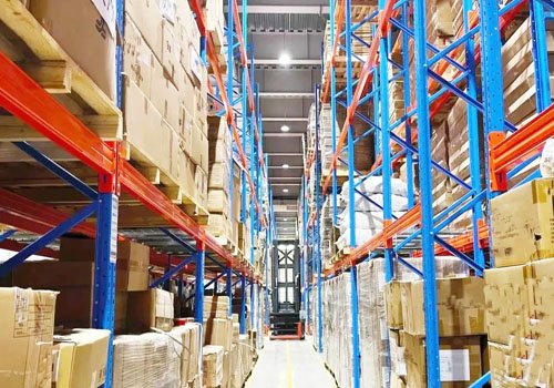 Sistema de racking VNA de navegação magnética