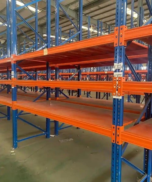 prateleiras de grande extensão para serviço pesado