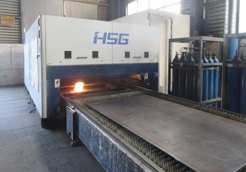máquina de corte a laser