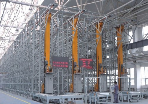 Sistema automatizado de armazenamento e recuperação de eletrônicos